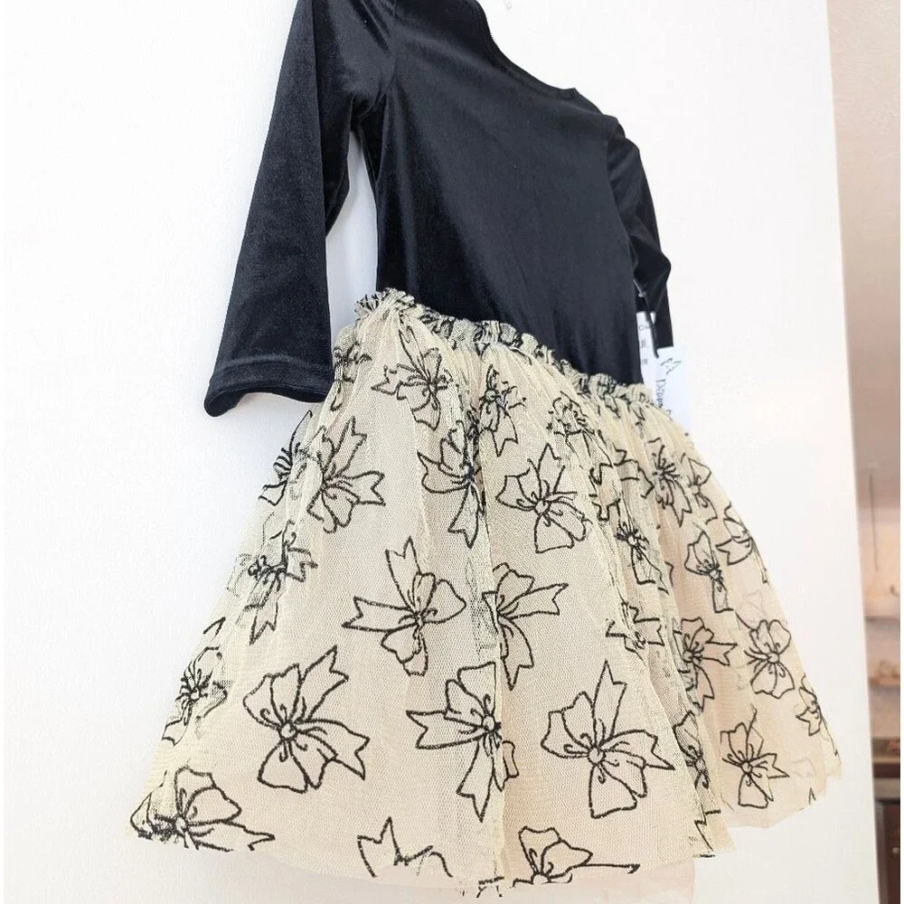 Nordstroms Pippa & Julie velvet and tulle black and gold bow dress New size 7